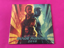 画像をギャラリービューアに読み込む, Hans Zimmer & Benjamin Wallfisch : Blade Runner 2049 (Original Motion Picture Soundtrack) (2xLP, Album)