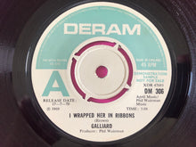 画像をギャラリービューアに読み込む, Galliard : I Wrapped Her In Ribbons (7", Single, Promo)