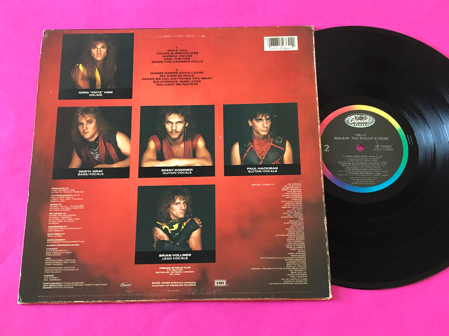 Helix (3) : Walkin' The Razor's Edge (LP, Album)