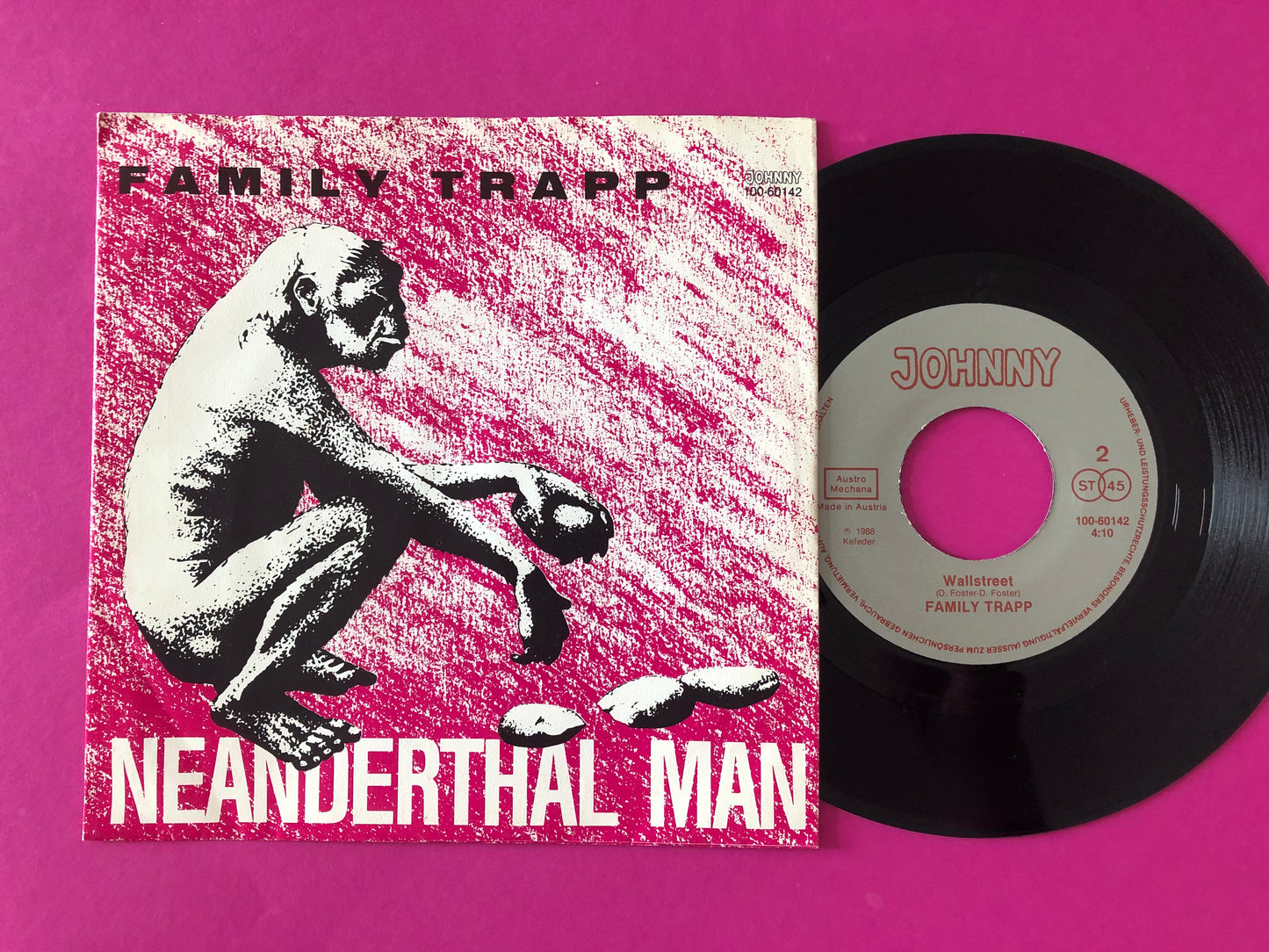 Family Trapp : Neanderthal Man (7",45 RPM,Single)