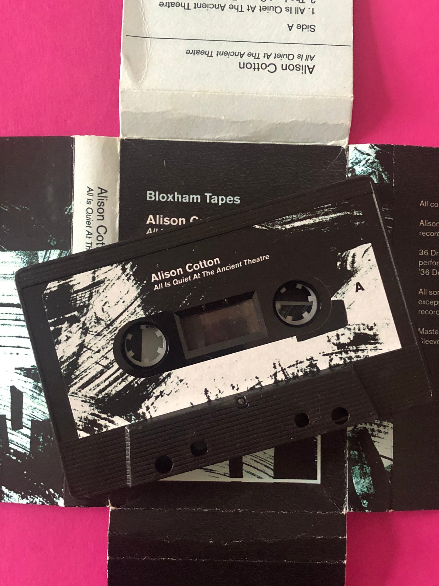 Alison Cotton : All Is Quiet At The Ancient Theatre (Cass, Album, Ltd)