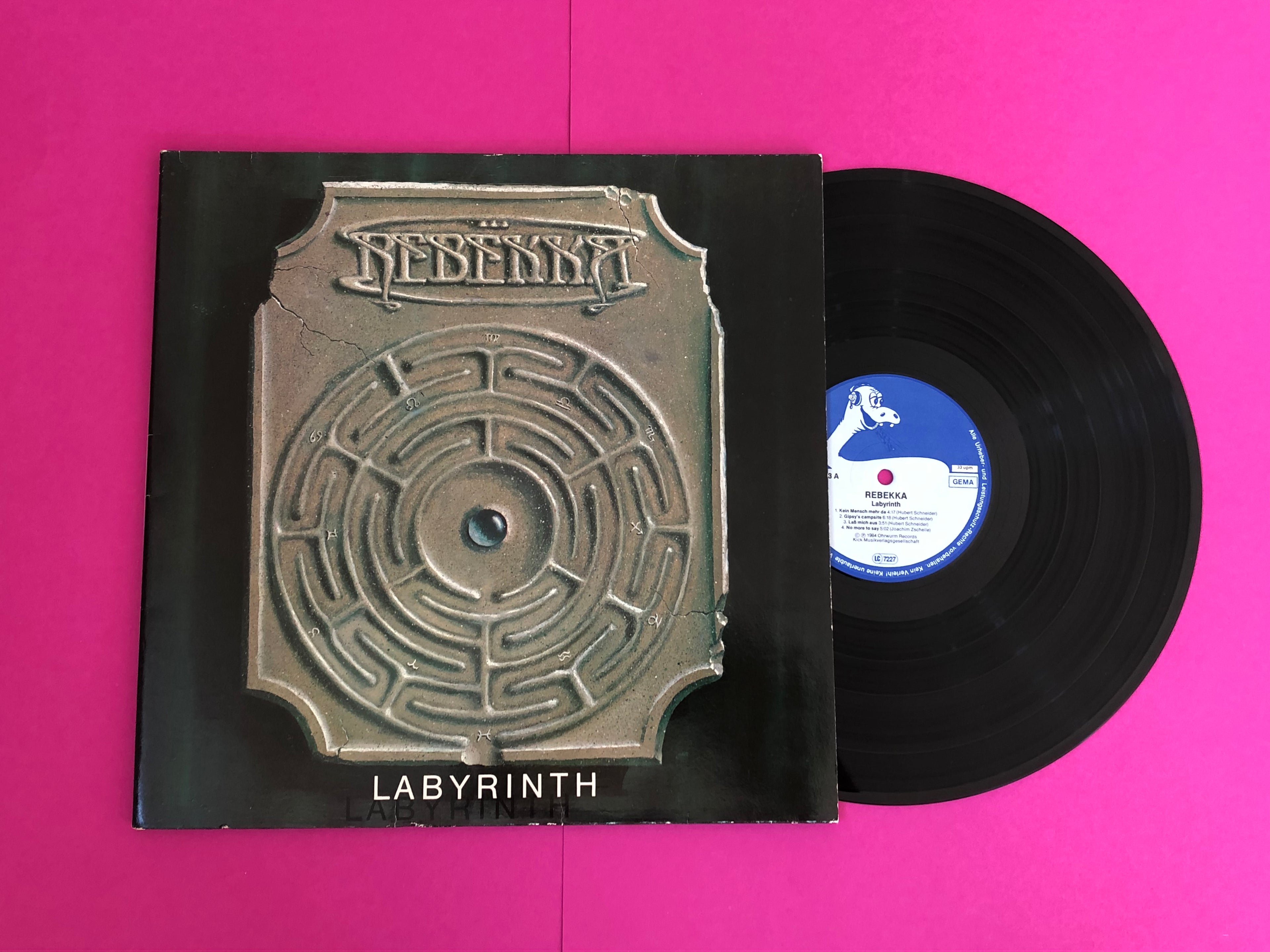 Rebekka (5) : Labyrinth (LP, Album)
