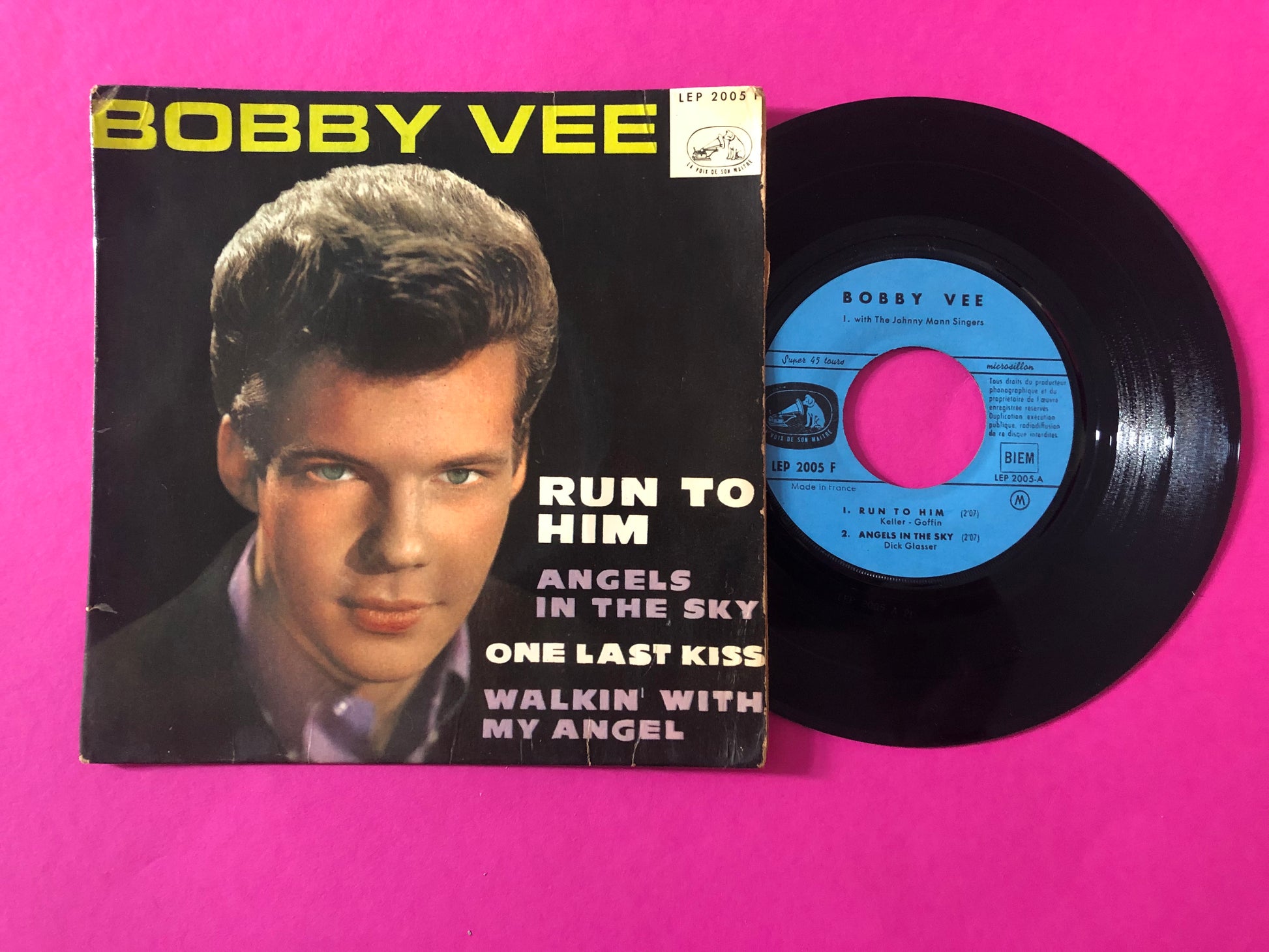 Bobby Vee With The Johnny Mann Singers : Run To Him (7", EP, Mono)