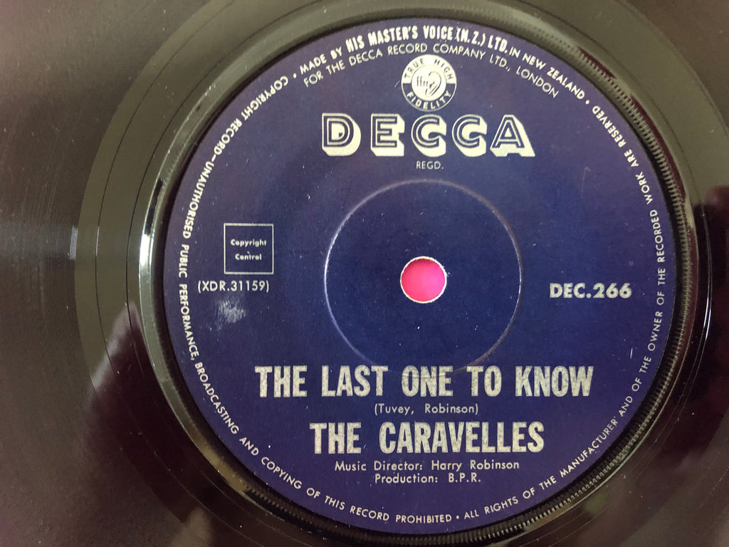 The Caravelles : You Don't Have To Be A Baby To Cry (7", Single)