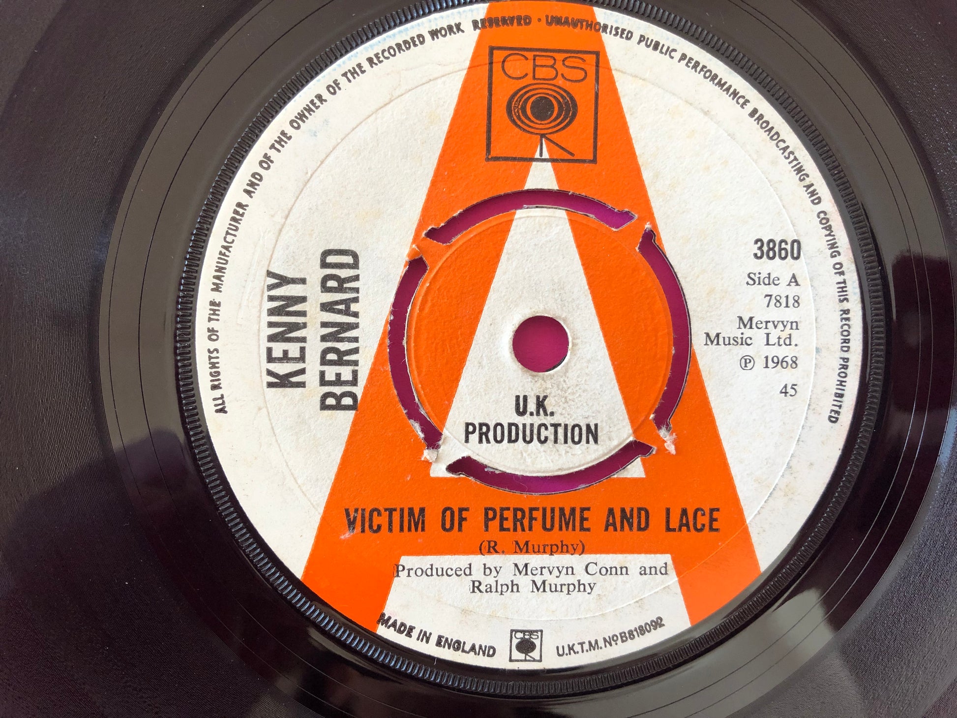 Kenny Bernard : Victim Of Perfume And Lace (7", Single, Promo)