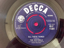 Charger l&#39;image dans la galerie, Kestrels, The : All These Things (7&quot;,45 RPM,Single)
