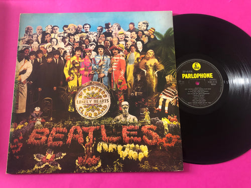 Beatles, The : Sgt. Pepper's Lonely Hearts Club Band (LP,Album,Reissue,Stereo)