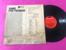 Charger l&#39;image dans la galerie, Aracy De Almeida, Ismael Silva, MPB4, Carlos Poyares, Conjunto Samba Autêntico, Grupo Mensagem, Os Partideiros : Samba Pede Passagem (LP, Album)
