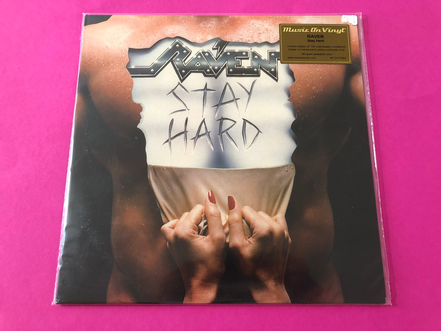 Raven (6) : Stay Hard (LP, Album, Ltd, Num, RE, Tra)