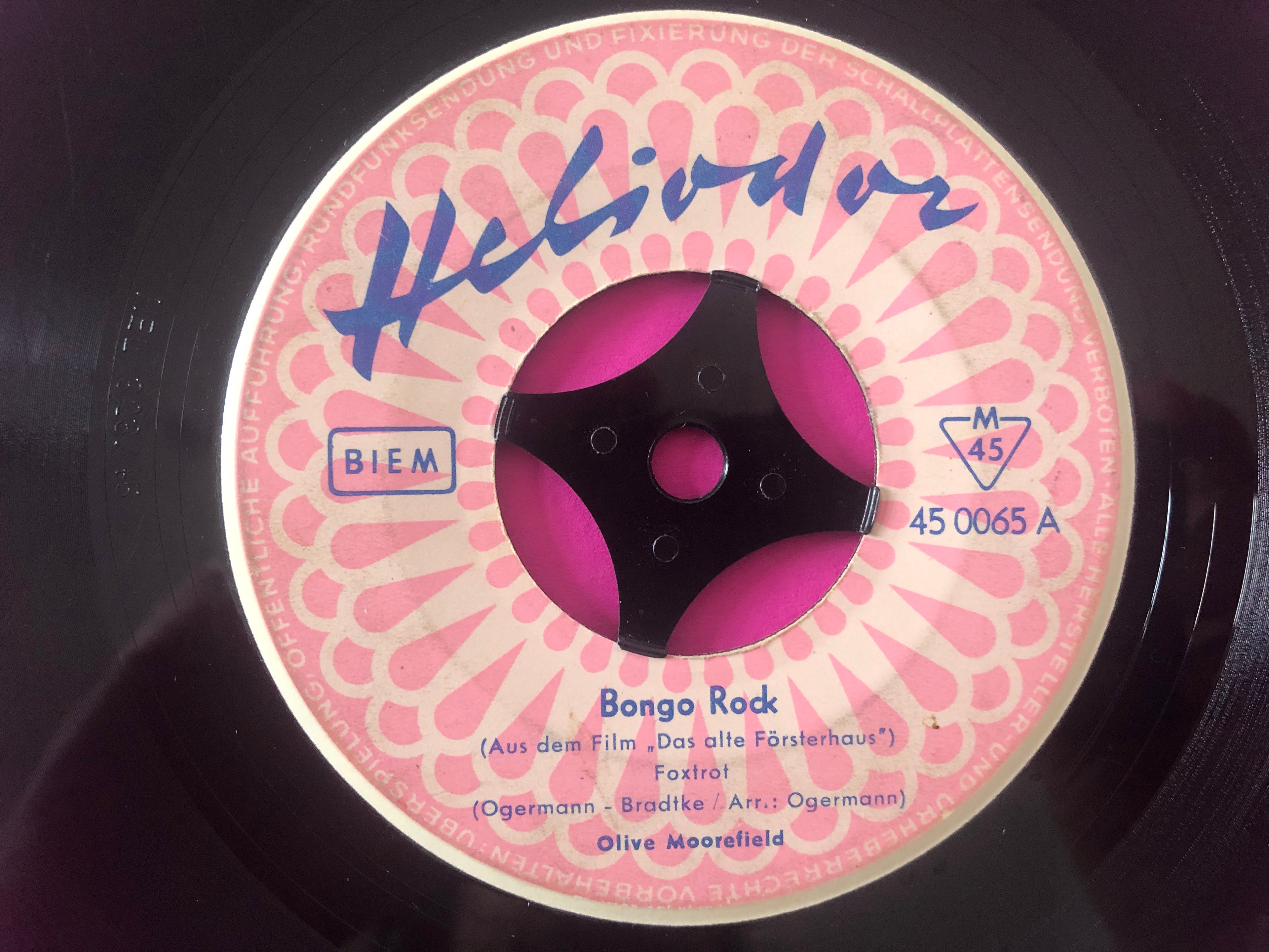 Olive Moorefield : Bongo Rock / Merci (7", Single, Mono)