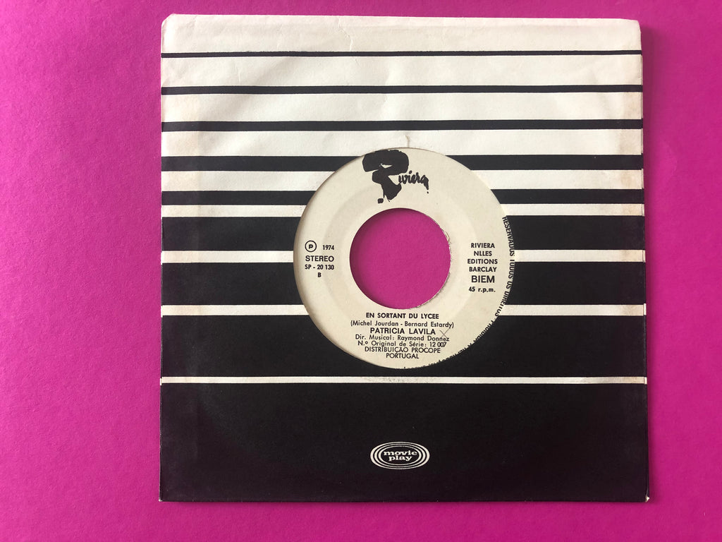 Patricia Lavila : Chante Avec Les Oiseaux / En Sortant Du Lycée (7", Single, Promo)
