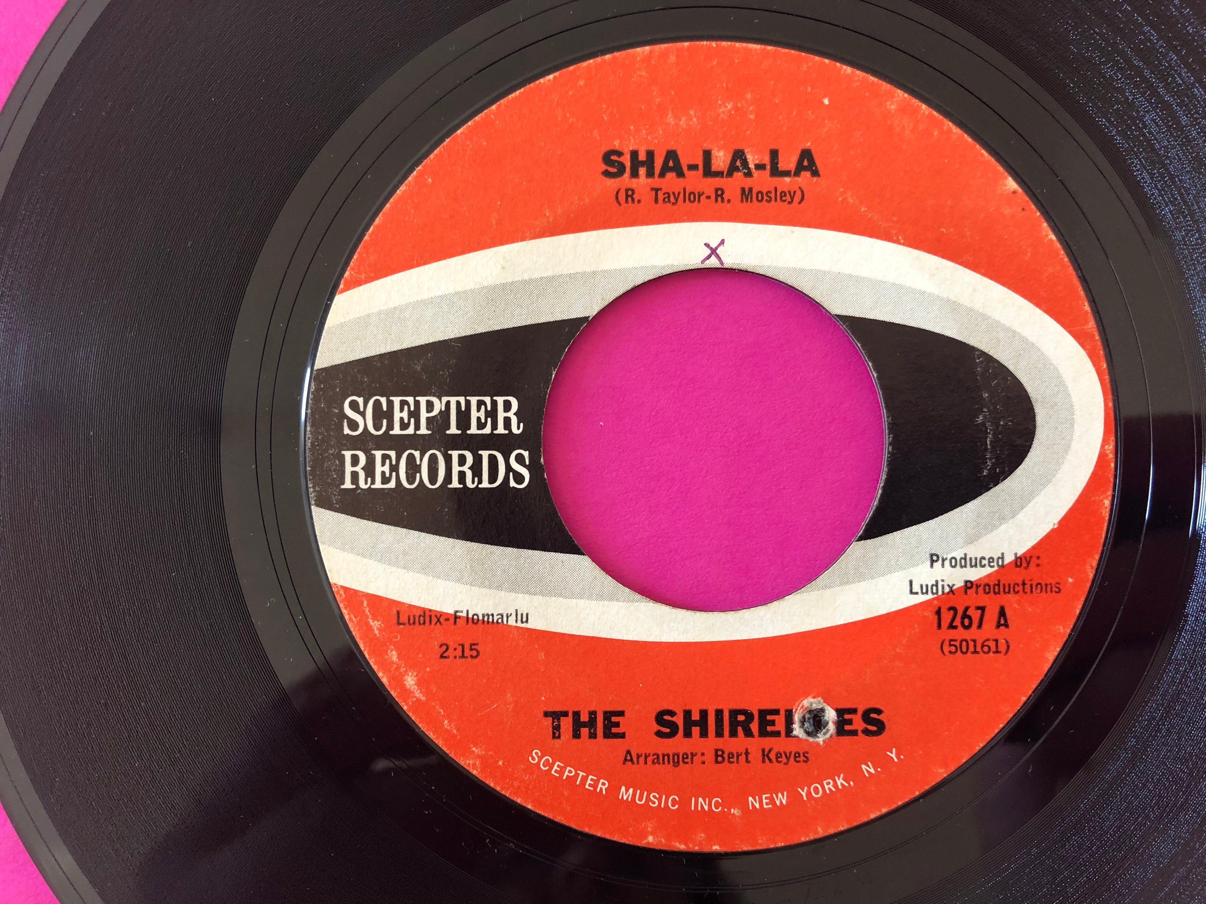 The Shirelles : Sha-La-La (7", Single)
