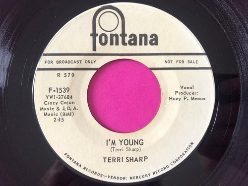 Terri Sharp : A Love That Will Last / I'm Young (7