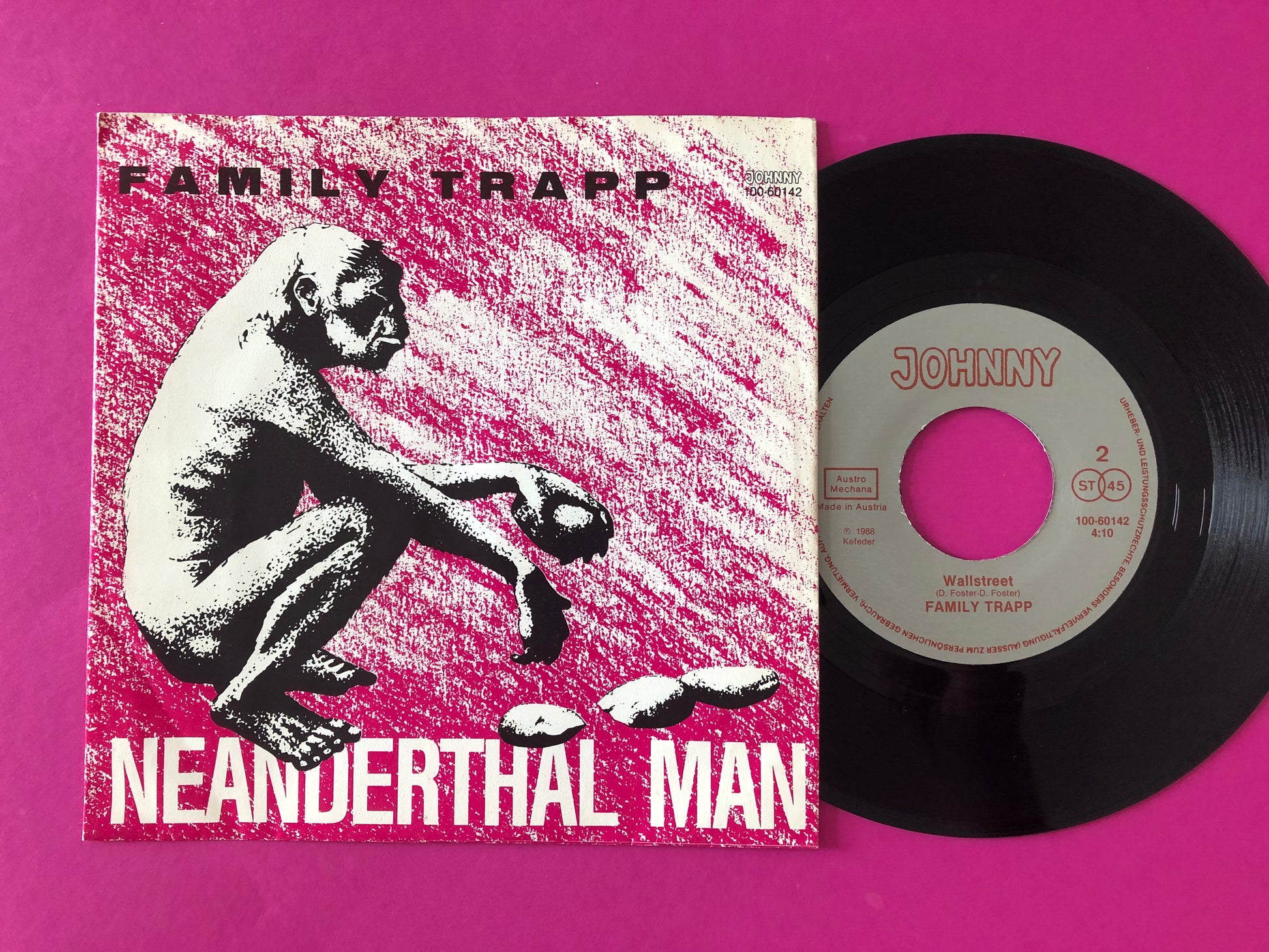 Family Trapp : Neanderthal Man (7",45 RPM,Single)