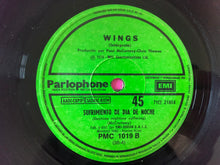 Charger l&#39;image dans la galerie, Wings (2) : Buenas Noches Esta Noche = Goodnight Tonight (7&quot;, Single)
