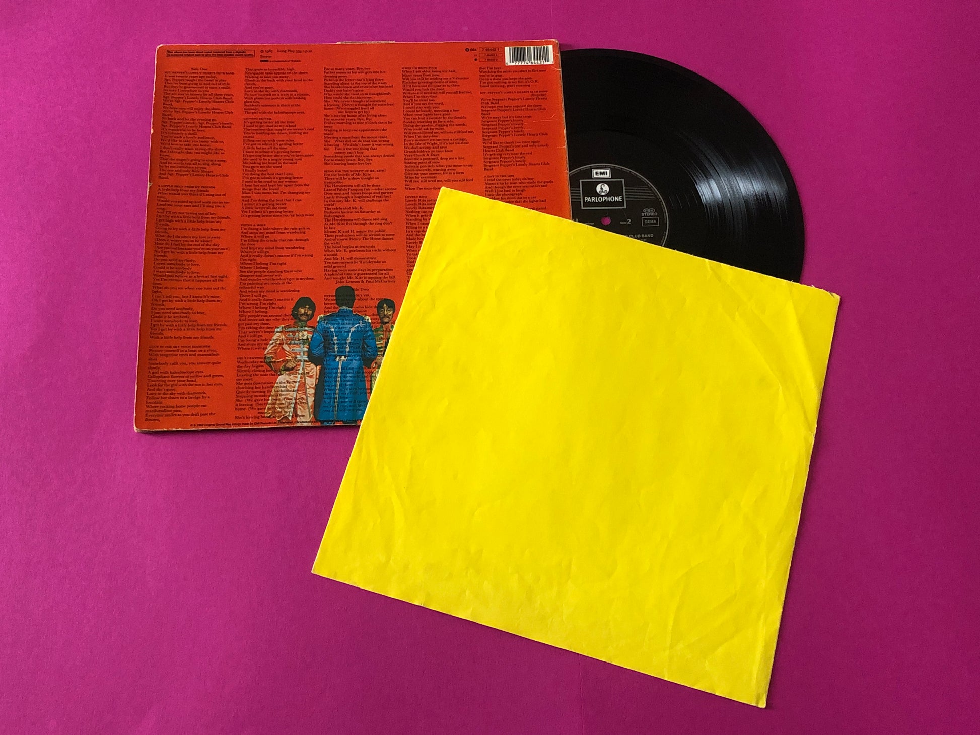 Beatles, The : Sgt. Pepper's Lonely Hearts Club Band (LP,Stereo,Album,Reissue)