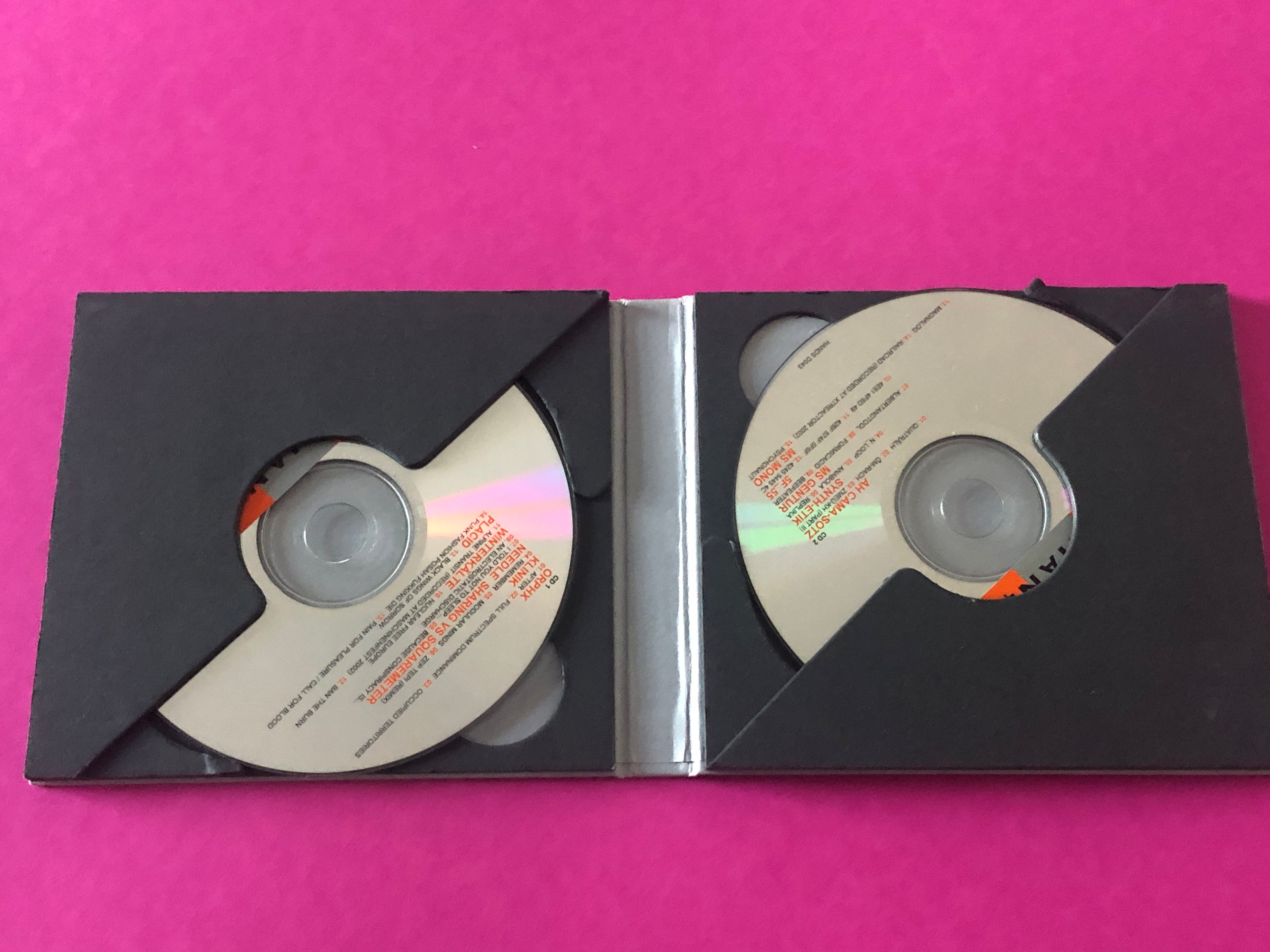 Various : 2003 Hands (Compilation)