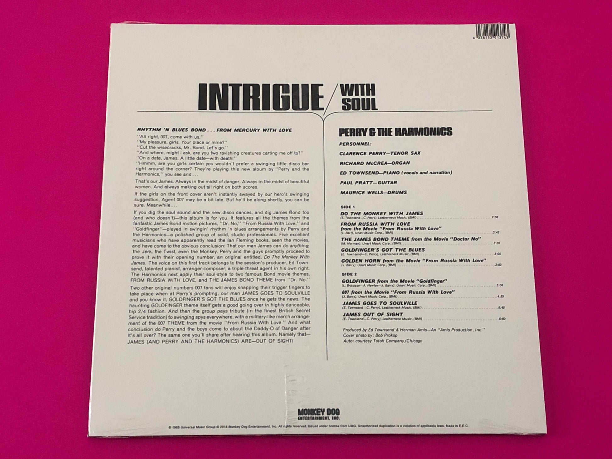 Perry & The Harmonics : Intrigue With Soul (LP, Album, RE)