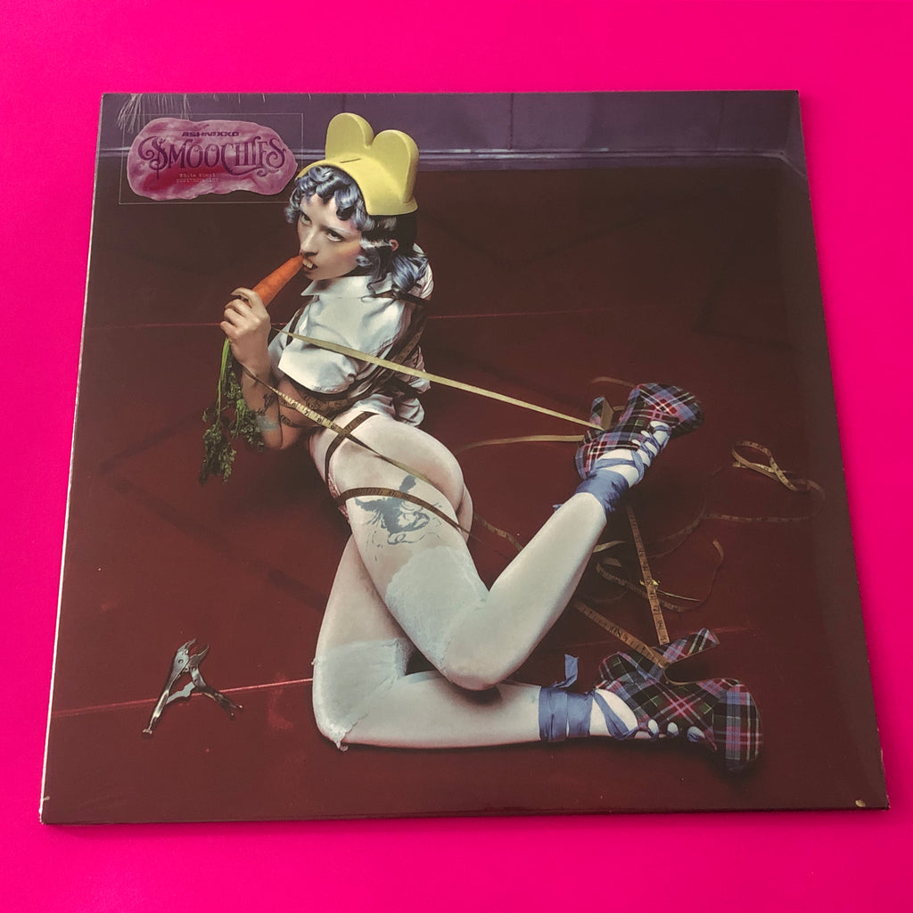 Ashnikko : Smoochies (LP, Album, Whi)