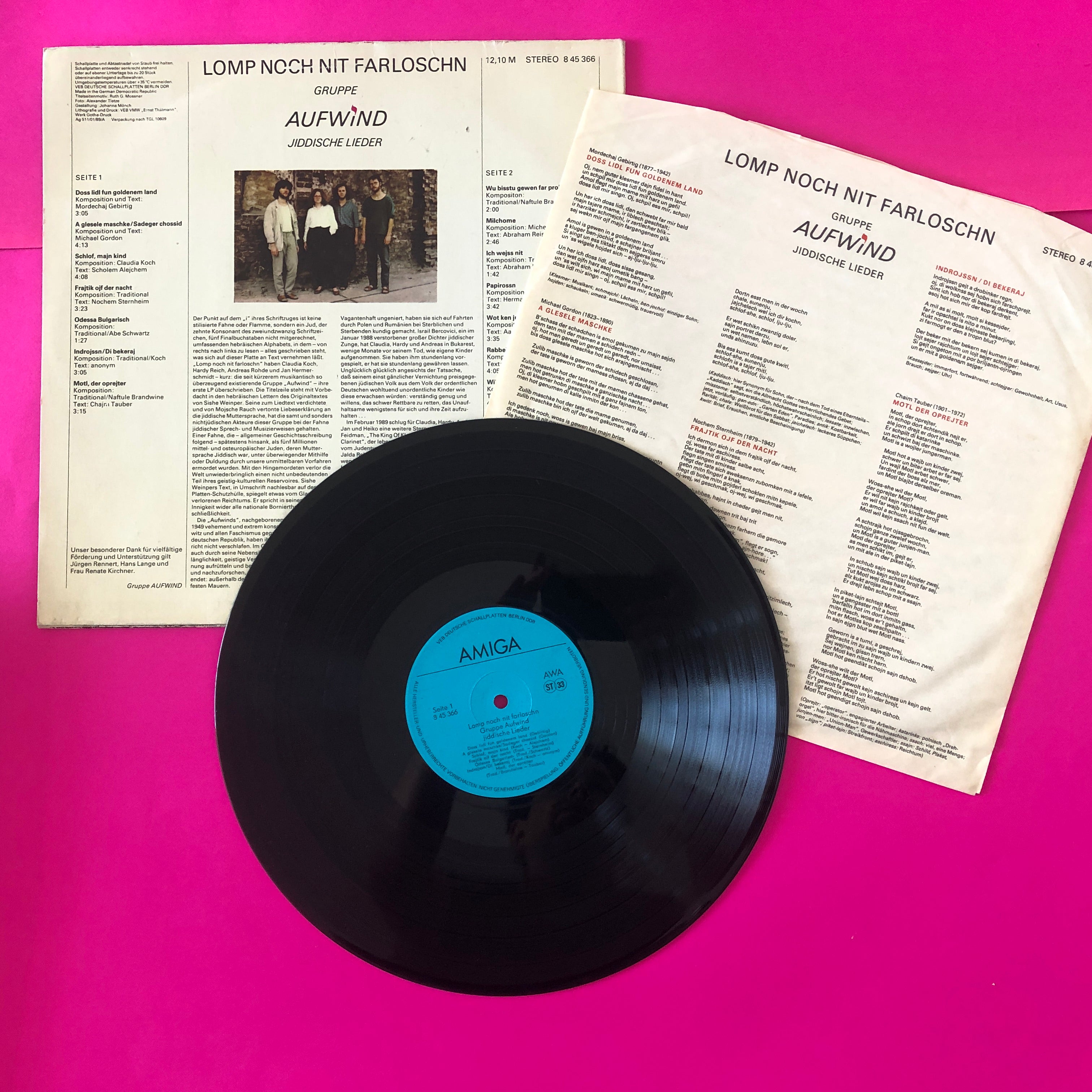 Aufwind : Lomp Noch Nit Farloschn (Jiddische Lieder) (LP, Album)