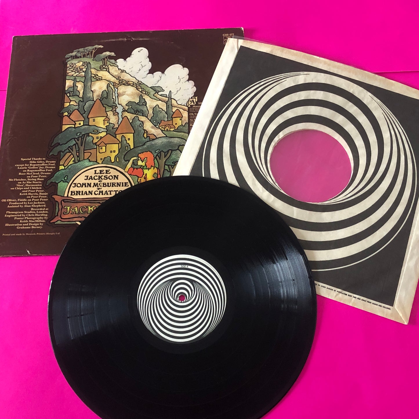 Jackson Heights : Ragamuffins Fool (LP, Album)