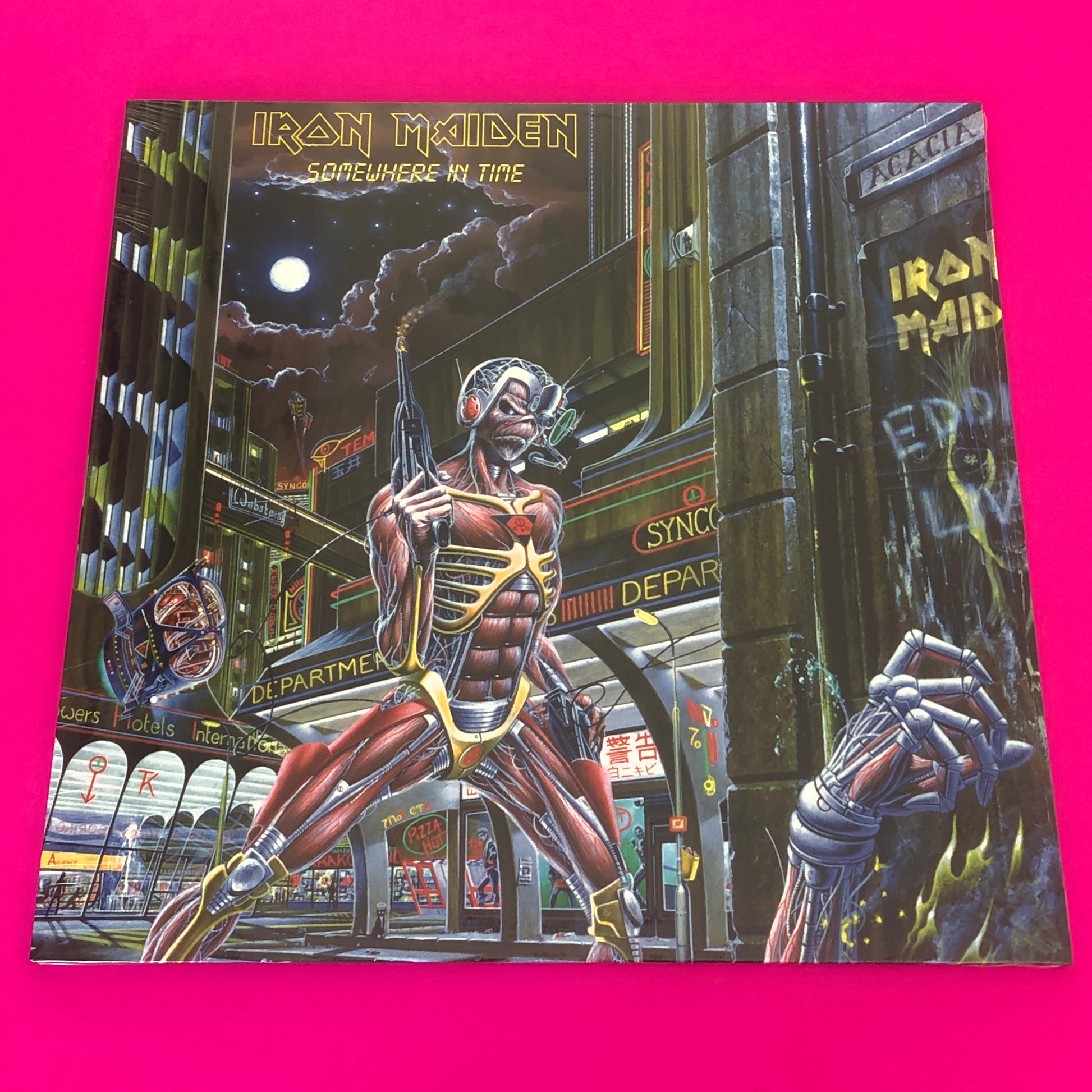 Iron Maiden : Somewhere in Time  (LP, Album, RE, RM)